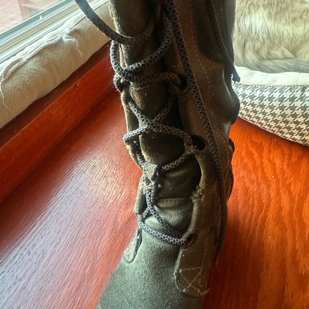 Sorel Olive Green Lace-Up Wedge Boots - Picture 4 of 13